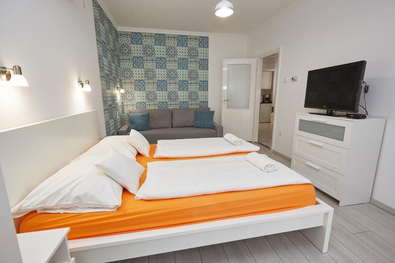 Zoli Apartmanok-Anna Koelcsey 32 Hajdúszoboszló Exterior foto
