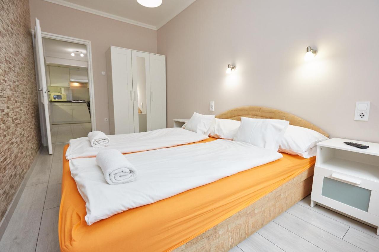 Zoli Apartmanok-Anna Koelcsey 32 Hajdúszoboszló Exterior foto